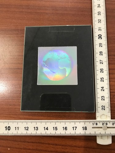 Hologramm bild mit - 1,